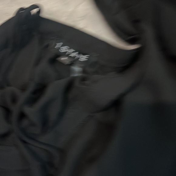 New - Picture 2 of 3